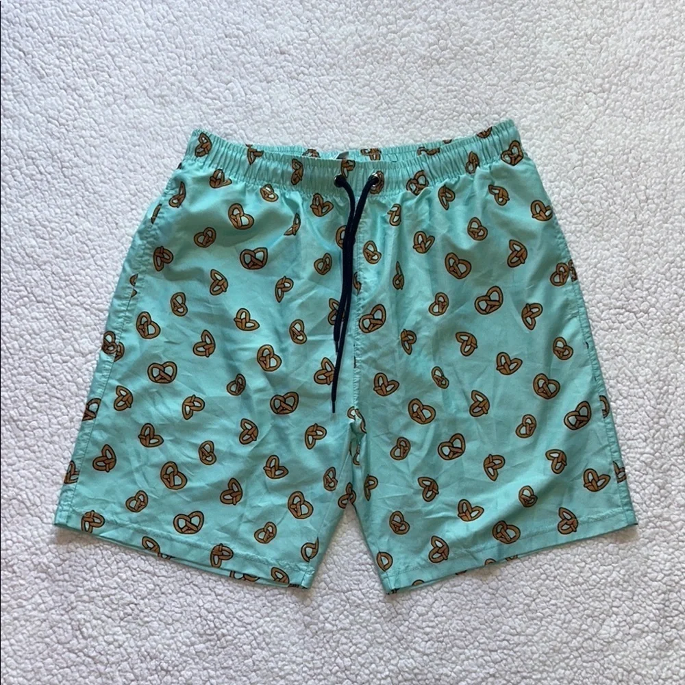 Aqua Pretzel Pattern Men's Swim Trunks